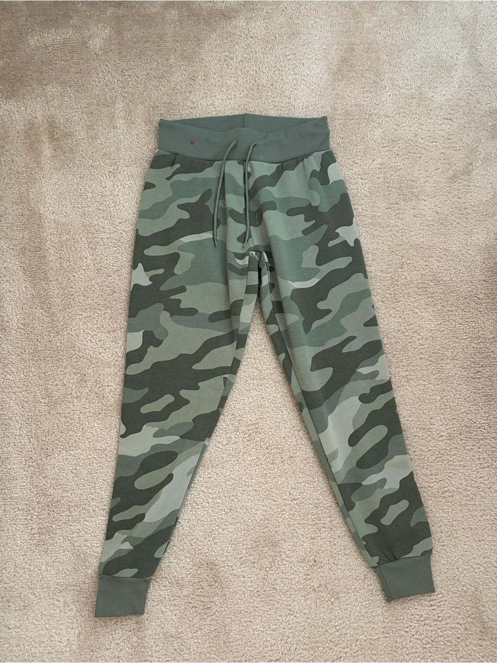 Women's Camo Jogger Pants - Olive Green